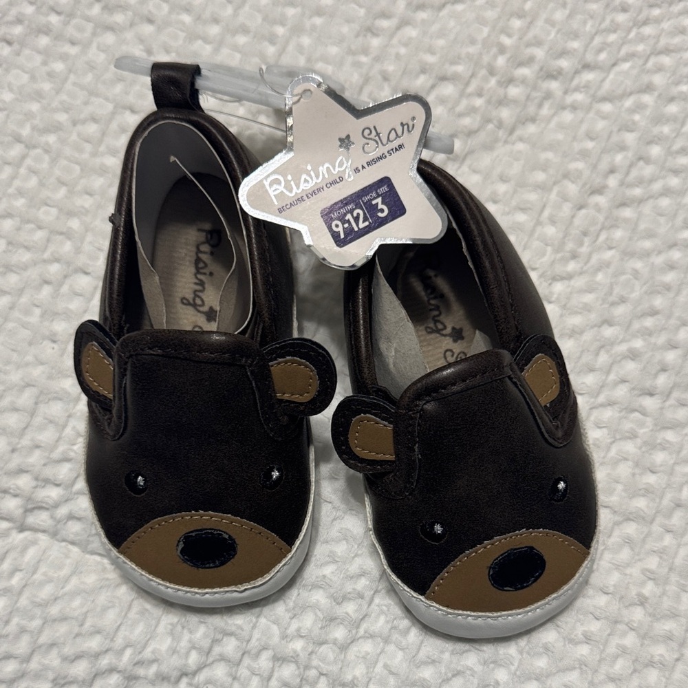 Rising Star Bear-Themed Kids Slippers - Brown and Tan